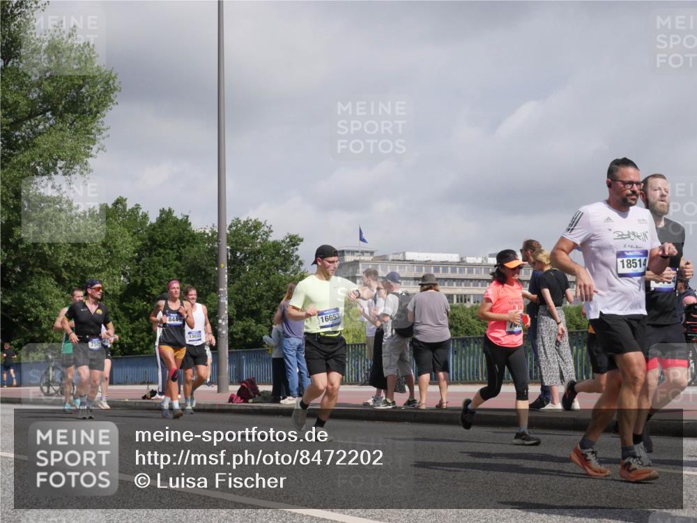 29.06.2025 - hella hamburg halbmarathon Luisa Fischer http://msf.ph/oto/8472202 29.06.2025 10:01:01 Kennedybrücke 7509, 8449, 13033, 16653, 2022, 18514, 2070, 2711, 3251, 5093, 5894, 6164, 6897, 7065, 7409, 7509, 7896, 8449, 8508, 8590, 9057, 9656 meine-sportfotos.de