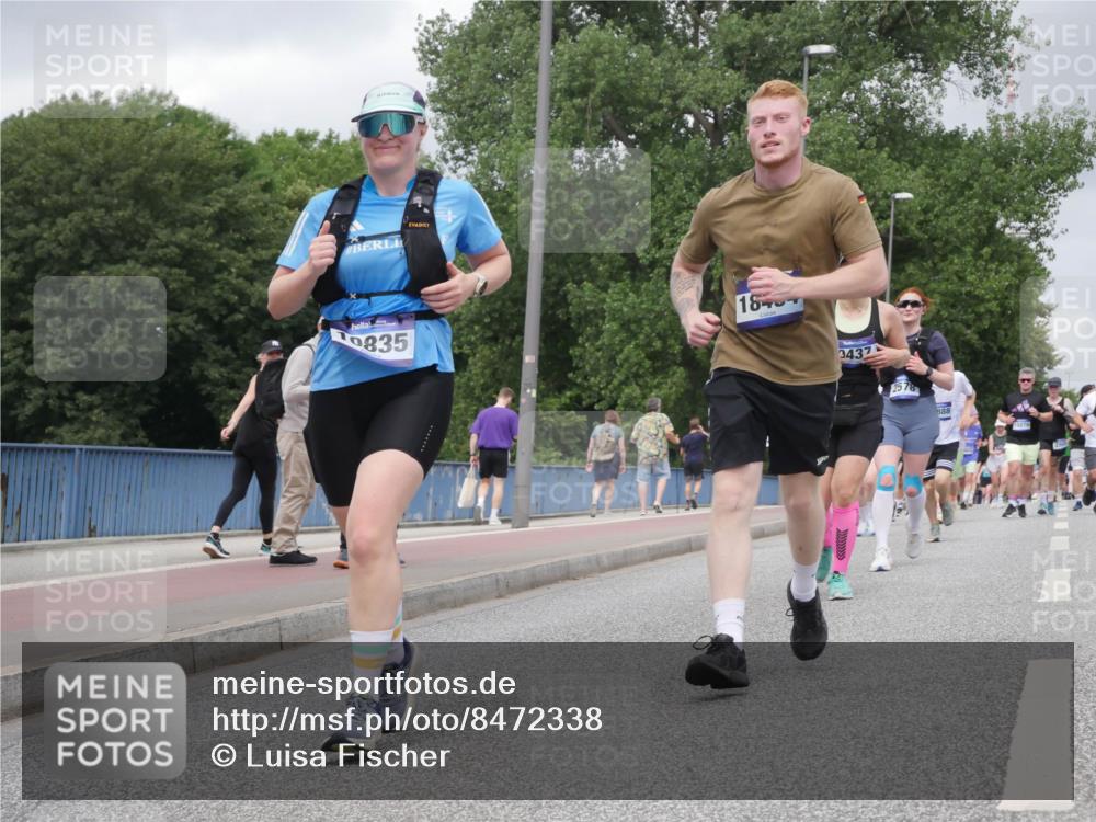 29.06.2025 - hella hamburg halbmarathon Luisa Fischer http://msf.ph/oto/8472338 29.06.2025 10:44:38 Kennedybrücke 0835, 185, 3437, 25, 78, 888, 2805, 3344, 4412, 5549, 5928, 7661, 8769, 10407 meine-sportfotos.de