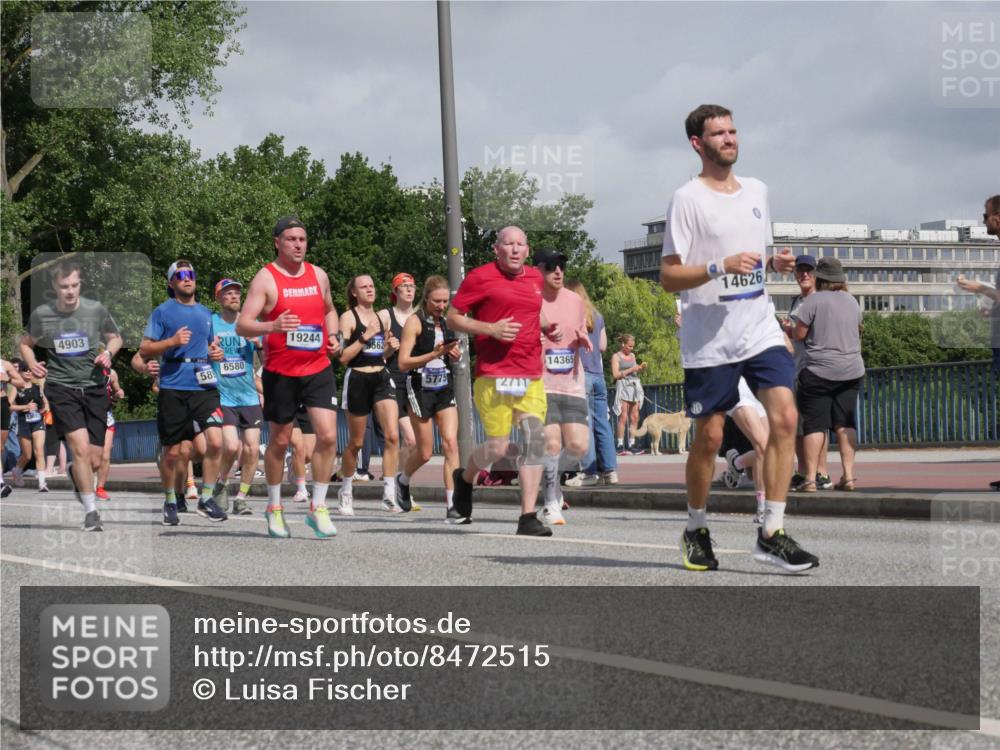 29.06.2025 - hella hamburg halbmarathon Luisa Fischer http://msf.ph/oto/8472515 29.06.2025 10:01:09 Kennedybrücke 4903, 19244, 9562, 6580, 58, 14365, 5775, 2711, 14626, 1815, 2070, 2417, 2711, 3041, 3114, 4903, 5378, 5775, 5894, 6272, 6580, 7065, 7896, 8311, 8590, 9012, 9562 meine-sportfotos.de