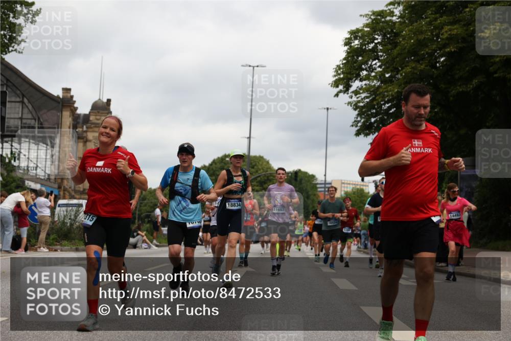 29.06.2025 - hella hamburg halbmarathon Yannick Fuchs http://msf.ph/oto/8472533 29.06.2025 10:57:45 20KM 1184, 1254, 1316, 1334, 1464, 1940, 2685, 4328, 5305, 5384, 7243, 7290, 8561, 9191, 9439, 10705, 10766, 10866, 11149, 11527, 11657, 11771, 12315, 12316, 12662, 13171, 13841, 14135, 14493, 15093, 15532, 15550, 15897, 16424, 16426, 16639, 16995, 17061, 17071, 17437, 17685, 17686, 17730, 17894, 18122, 18581, 18717 meine-sportfotos.de