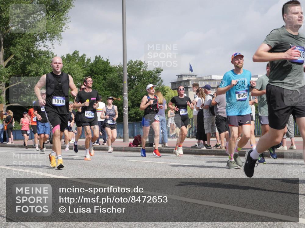 29.06.2025 - hella hamburg halbmarathon Luisa Fischer http://msf.ph/oto/8472653 29.06.2025 10:01:13 Kennedybrücke 12, 1815, 14323, 15523, 1480, 6580, 03, 1034, 1815, 2029, 2417, 2711, 3041, 3114, 4903, 5259, 5305, 5378, 5775, 5894, 6272, 6580, 6754, 7856, 8311, 8825, 9012, 9562 meine-sportfotos.de