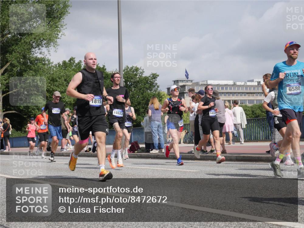 29.06.2025 - hella hamburg halbmarathon Luisa Fischer http://msf.ph/oto/8472672 29.06.2025 10:01:13 Kennedybrücke 5305, 12662, 1815, 15523, 14805, 831, 14323, 6580, 1034, 1815, 2029, 2417, 2711, 3041, 3114, 4903, 5259, 5305, 5378, 5775, 5894, 6272, 6580, 6754, 7856, 8311, 8825, 9012, 9562 meine-sportfotos.de