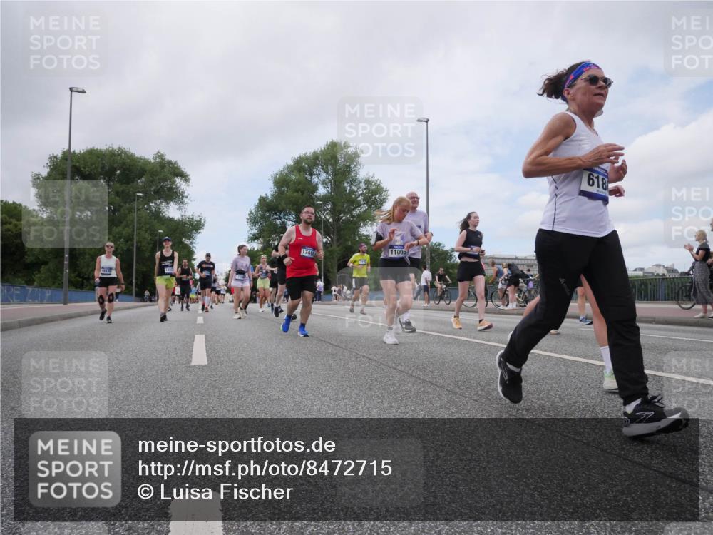 29.06.2025 - hella hamburg halbmarathon Luisa Fischer http://msf.ph/oto/8472715 29.06.2025 11:16:09 Kennedybrücke 17418, 3775, 11005, 618, 1021, 2345, 2732, 3775, 3776, 4212, 4709, 4881, 6186, 8294, 10178, 10254, 10370, 10690 meine-sportfotos.de