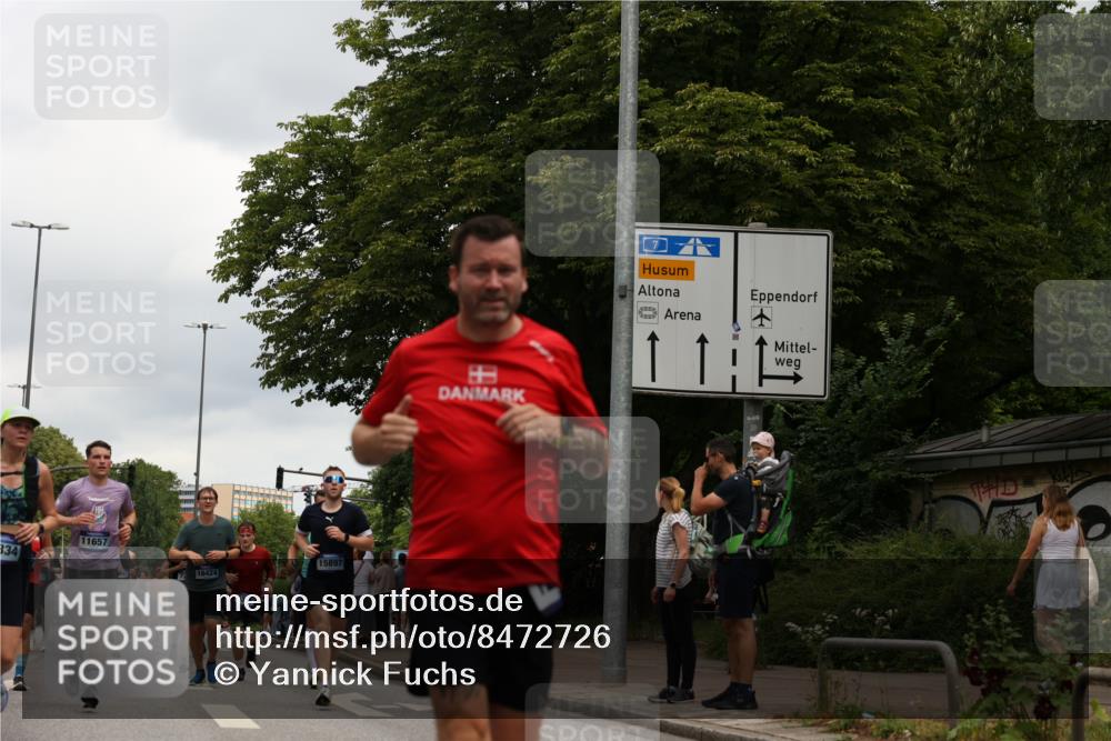 29.06.2025 - hella hamburg halbmarathon Yannick Fuchs http://msf.ph/oto/8472726 29.06.2025 10:57:45 20KM 1184, 1254, 1316, 1334, 1464, 1940, 2685, 4328, 5305, 5384, 7243, 7290, 8561, 9191, 9439, 10705, 10766, 10866, 11149, 11527, 11657, 11771, 12315, 12316, 12662, 13171, 13841, 14135, 14493, 15093, 15532, 15550, 15897, 16424, 16426, 16639, 16995, 17061, 17071, 17437, 17685, 17686, 17730, 17894, 18122, 18581, 18717 meine-sportfotos.de