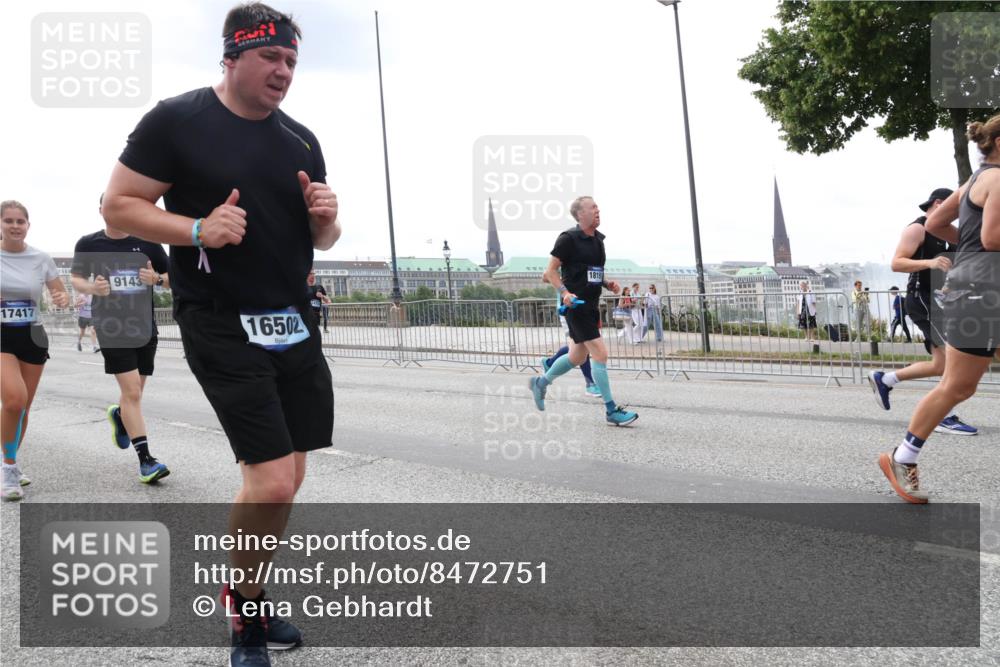 29.06.2025 - hella hamburg halbmarathon Lena Gebhardt http://msf.ph/oto/8472751 29.06.2025 10:33:06 Lombardsbrücke 9143, 17417, 16502, 1819, 1078, 1237, 1324, 1732, 1764, 2038, 2054, 2059, 2085, 2276, 2838, 2959, 3341, 3391, 3422, 3660, 3708, 3753, 3812, 3871, 4030, 4096, 4445, 4446, 4555, 4650, 5110, 5180, 5581, 5917, 6040, 6773, 6861, 7308, 7309, 7387, 7531, 7750, 7982, 8170, 8595, 8839, 9010, 9034, 9143, 9188, 9289, 9471, 9542, 9591, 9592, 9768, 9780, 10013, 10048, 10277, 11229, 11260, 11713, 11756, 11826, 12039, 12423, 12424, 14305, 14743, 15951 meine-sportfotos.de