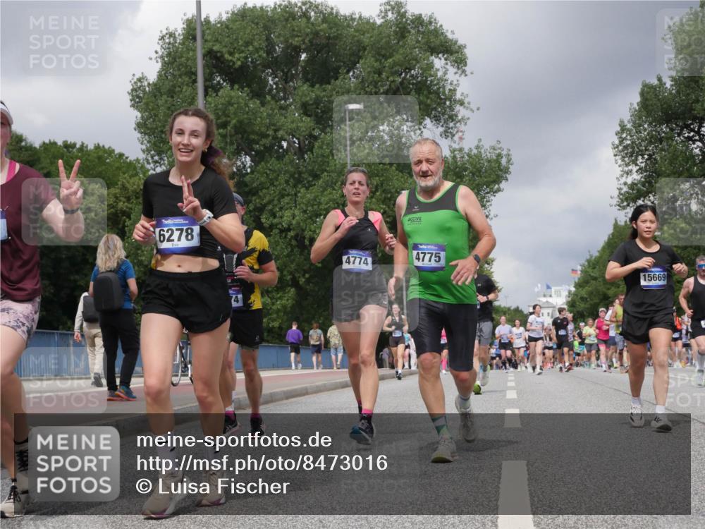 29.06.2025 - hella hamburg halbmarathon Luisa Fischer http://msf.ph/oto/8473016 29.06.2025 10:44:53 Kennedybrücke 6278, 4774, 4775, 15669, 1314, 2229, 3694, 4774, 5086, 5688, 7821, 8293, 9009, 9370, 10027 meine-sportfotos.de