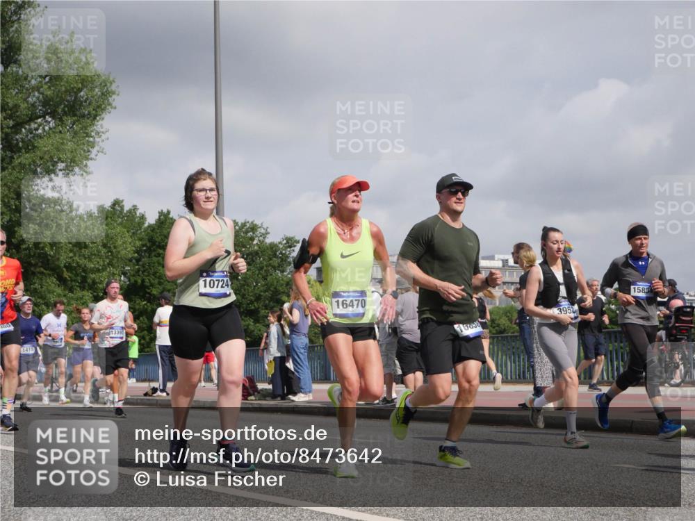 29.06.2025 - hella hamburg halbmarathon Luisa Fischer http://msf.ph/oto/8473642 29.06.2025 10:01:38 Kennedybrücke 160, 1410, 13397, 10724, 16470, 16098, 3952, 1585, 1410, 1946, 1951, 3091, 3097, 3334, 3952, 4152, 5084, 6294, 6592, 6629, 6657, 6759, 7082, 7716, 10724 meine-sportfotos.de