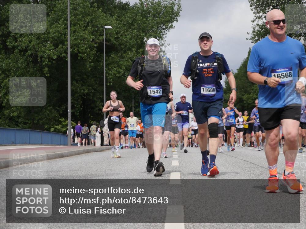 29.06.2025 - hella hamburg halbmarathon Luisa Fischer http://msf.ph/oto/8473643 29.06.2025 10:45:16 Kennedybrücke 10348, 1542, 648, 11686, 3460, 16568, 1648, 2762, 2763, 3459, 5942, 6066, 6137, 6450, 6726, 7968, 8162, 8163, 9588, 10181, 10872 meine-sportfotos.de