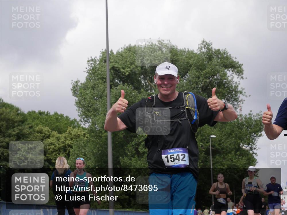 29.06.2025 - hella hamburg halbmarathon Luisa Fischer http://msf.ph/oto/8473695 29.06.2025 10:45:19 Kennedybrücke 13622, 1542, 1034, 1623, 1648, 1648, 3459, 4329, 4885, 5942, 6137, 6450, 6726, 7968, 8004, 8162, 8163, 9588, 10181, 10872 meine-sportfotos.de