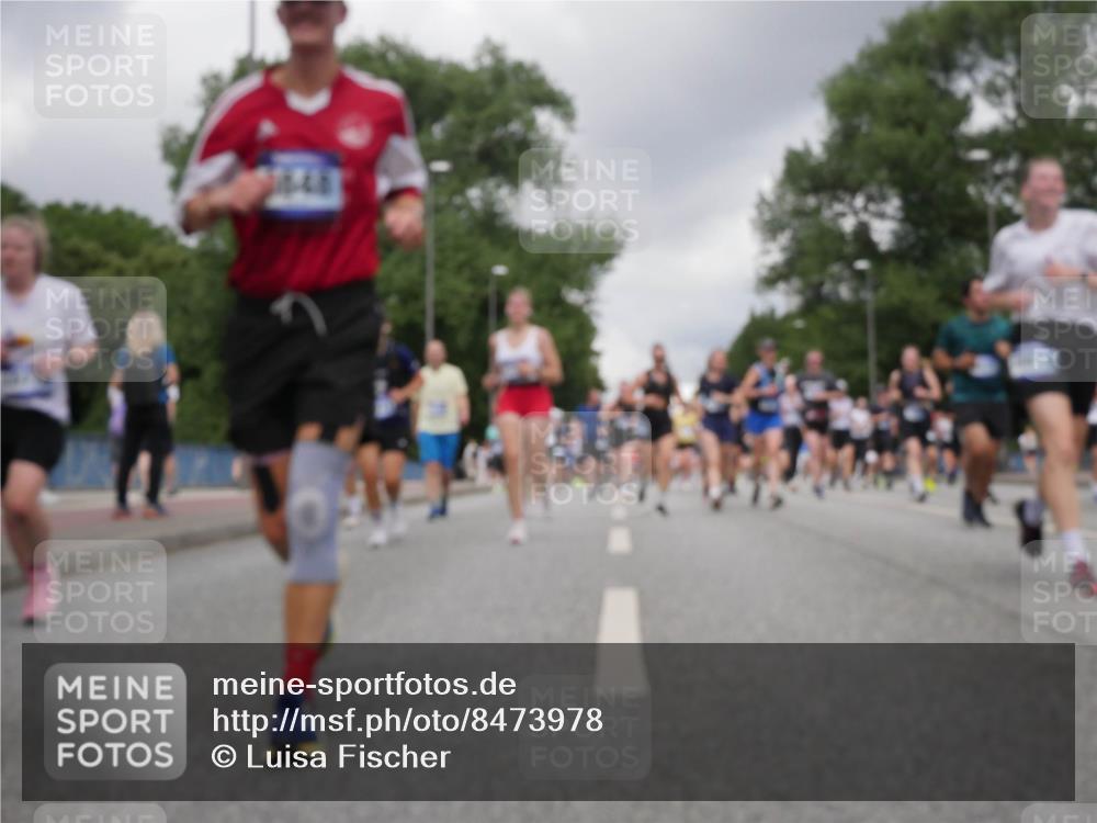 29.06.2025 - hella hamburg halbmarathon Luisa Fischer http://msf.ph/oto/8473978 29.06.2025 10:45:35 Kennedybrücke 1039, 1712, 2069, 2974, 3276, 3326, 3568, 4385, 4541, 4735, 4736, 5671, 6320, 7022, 7023, 8014, 8712, 10532 meine-sportfotos.de