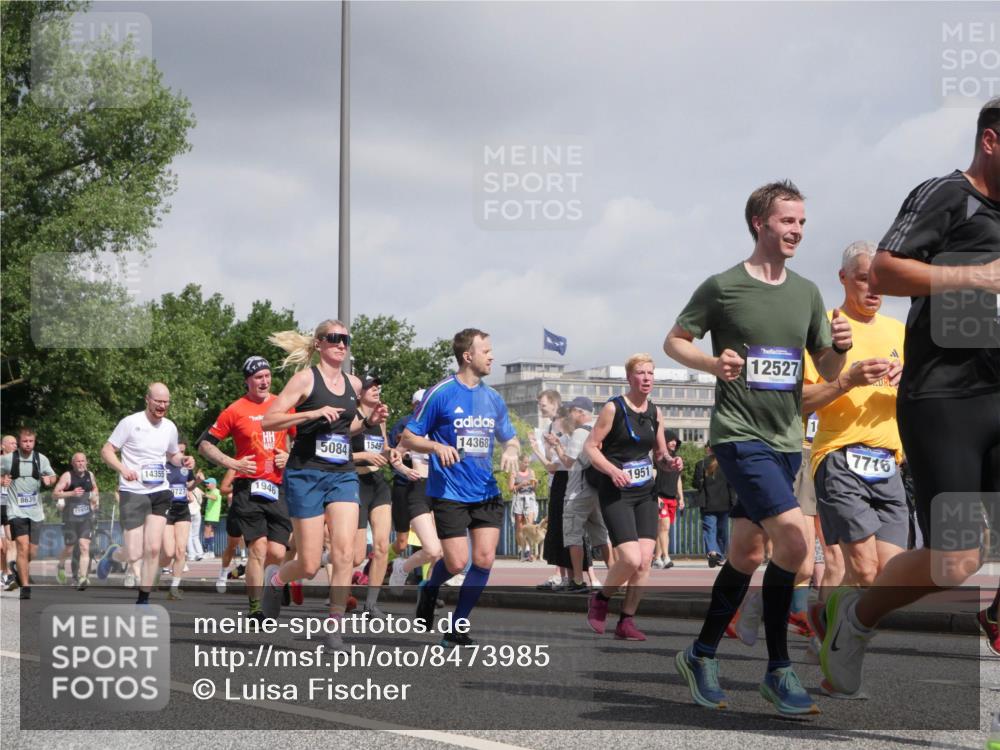 29.06.2025 - hella hamburg halbmarathon Luisa Fischer http://msf.ph/oto/8473985 29.06.2025 10:01:46 Kennedybrücke 8639, 15914, 14355, 1946, 5084, 15497, 14368, 12527, 1951, 1, 7716, 1190, 1485, 1946, 1951, 2840, 2907, 3037, 3091, 3097, 3715, 5084, 6629, 7082, 7232, 7716, 8068, 8322, 8639, 8721, 9727 meine-sportfotos.de