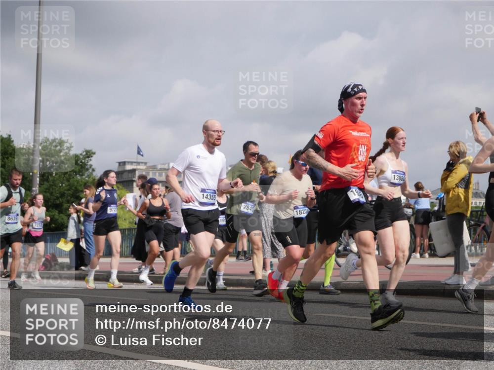 29.06.2025 - hella hamburg halbmarathon Luisa Fischer http://msf.ph/oto/8474077 29.06.2025 10:01:48 Kennedybrücke 8639, 7232, 9727, 14355, 19, 2840, 18208, 96, 13880, 1190, 1485, 1946, 1951, 1972, 2840, 2907, 3037, 3091, 3097, 3715, 5084, 5492, 6399, 6629, 7082, 7232, 7716, 8068, 8322, 8639, 8721, 8798, 9727 meine-sportfotos.de