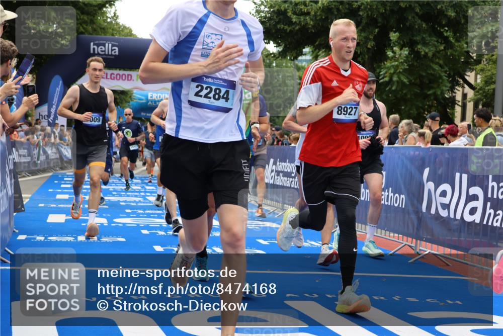 29.06.2025 - hella hamburg halbmarathon Strokosch-Dieckow http://msf.ph/oto/8474168 29.06.2025 10:47:35 Ziel 1070, 1320, 1592, 1696, 2284, 2708, 2953, 3304, 5889, 6009, 7962, 8023, 8234, 8852, 8927, 10969, 10988, 11021, 11283, 12870, 13223, 13303, 13948, 14618, 14619, 15451, 15478, 15479, 16205, 17846, 17905, 18104, 18970, 19181 meine-sportfotos.de
