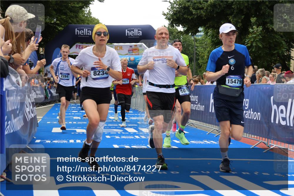 29.06.2025 - hella hamburg halbmarathon Strokosch-Dieckow http://msf.ph/oto/8474227 29.06.2025 10:47:33 Ziel 1012, 1070, 1320, 1592, 1696, 2284, 2708, 2839, 2869, 2953, 3304, 5532, 5889, 6009, 7962, 8023, 8234, 8852, 8927, 9305, 10969, 10988, 11021, 12870, 13223, 13303, 13948, 14618, 14619, 15451, 15479, 15923, 16205, 17846, 17905, 18104, 18758, 18970, 19181 meine-sportfotos.de