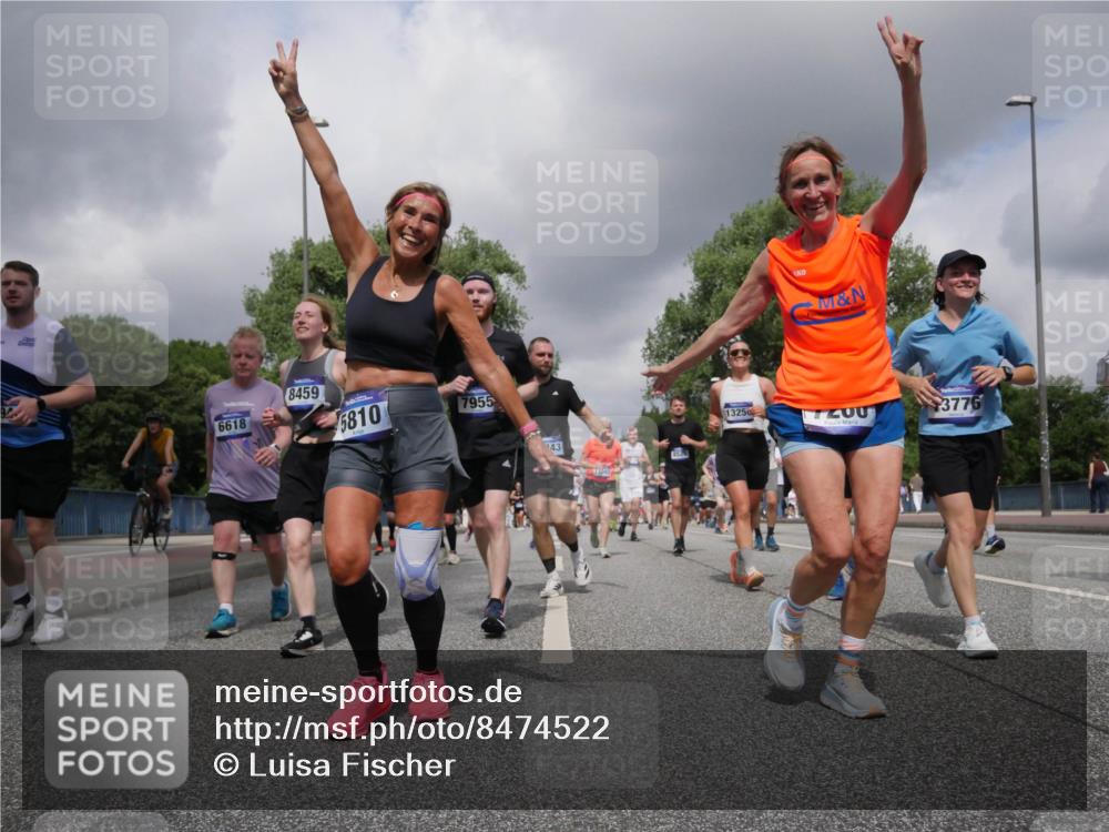 29.06.2025 - hella hamburg halbmarathon Luisa Fischer http://msf.ph/oto/8474522 29.06.2025 10:45:58 Kennedybrücke 6618, 8459, 5810, 7955, 1325, 243, 200, 3776, 1360, 1752, 1994, 2134, 2509, 3378, 3874, 6136, 6440, 6828, 7260, 7357, 7477, 7666, 8525, 8526, 9980 meine-sportfotos.de