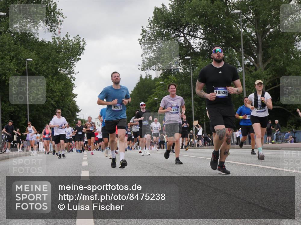 29.06.2025 - hella hamburg halbmarathon Luisa Fischer http://msf.ph/oto/8475238 29.06.2025 10:46:30 Kennedybrücke 3283, 1528, 4105, 11671, 755, 10536, 131, 13676, 1310, 1467, 3283, 3764, 4105, 4353, 5755, 8233, 10536 meine-sportfotos.de