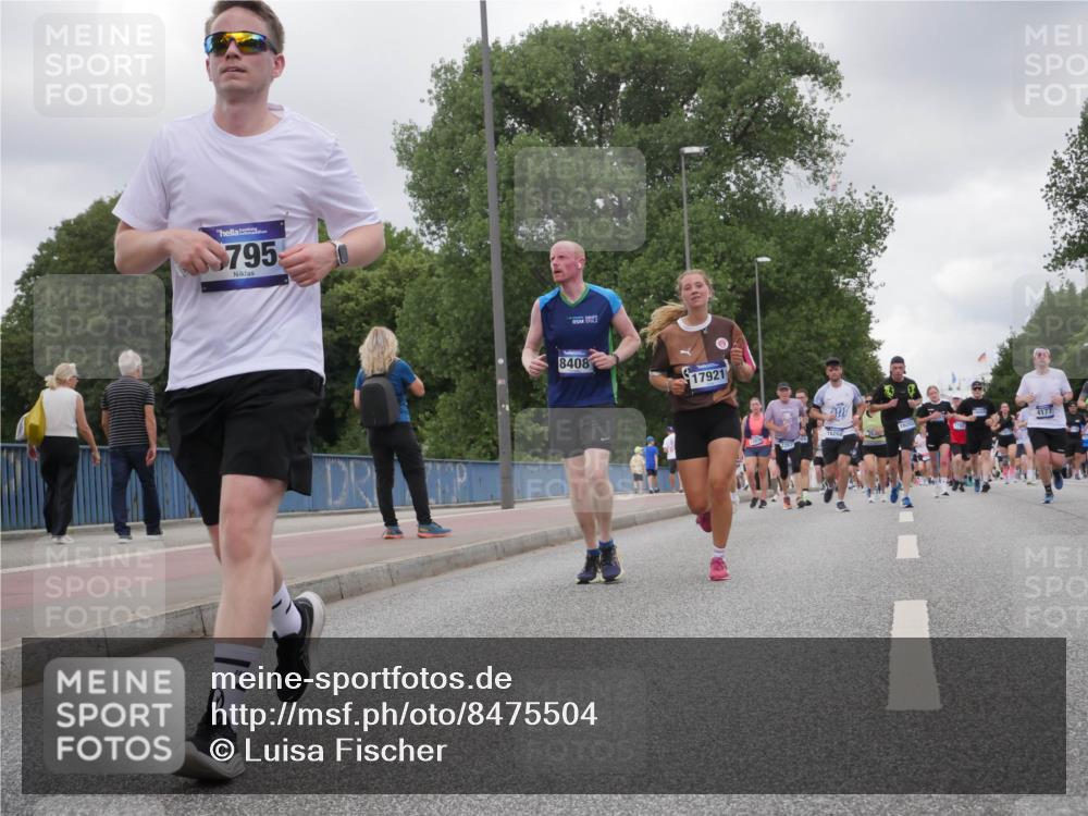 29.06.2025 - hella hamburg halbmarathon Luisa Fischer http://msf.ph/oto/8475504 29.06.2025 10:46:38 Kennedybrücke 795, 8408, 17921, 16264, 16263, 9764, 4177, 1226, 1310, 1467, 1788, 2103, 2267, 2538, 2971, 3288, 4105, 4177, 4302, 5265, 7872 meine-sportfotos.de