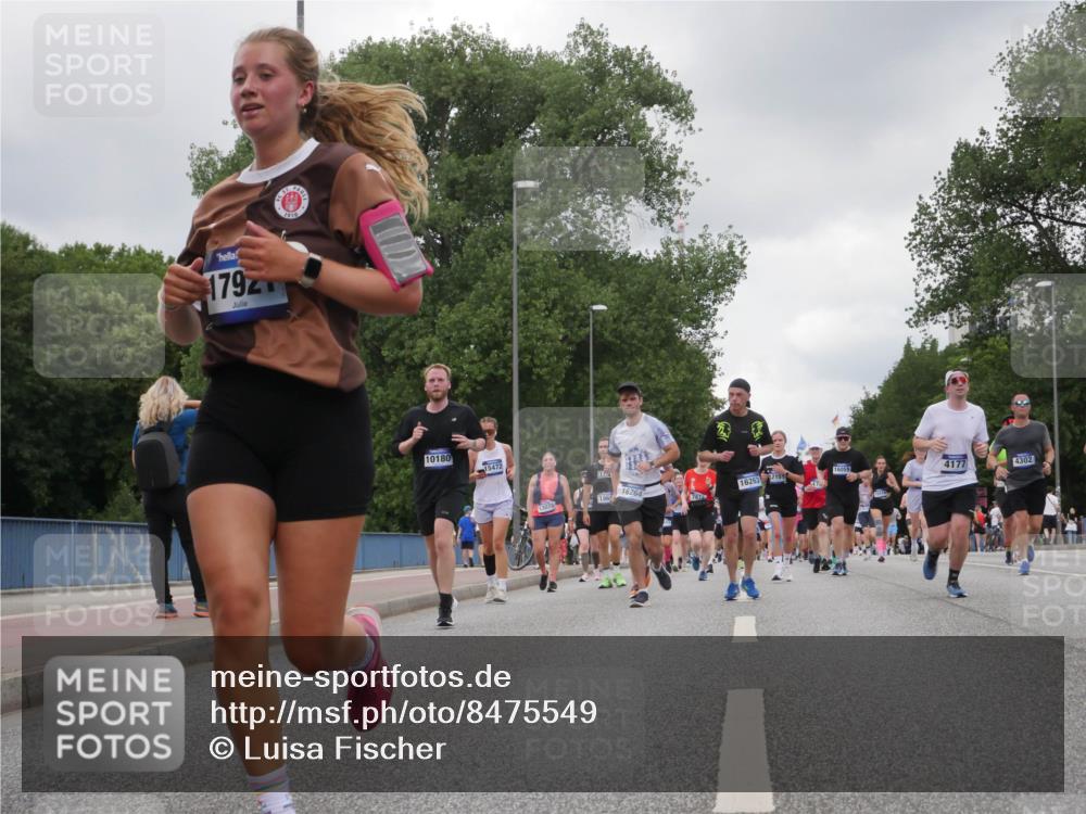 29.06.2025 - hella hamburg halbmarathon Luisa Fischer http://msf.ph/oto/8475549 29.06.2025 10:46:40 Kennedybrücke 1792, 1910, 10180, 15472, 16055, 4177, 4302, 196, 16264, 16263, 12151, 7877, 13070, 1226, 1467, 1788, 2103, 2267, 2538, 2971, 3288, 3518, 4105, 4177, 4302, 5265, 7872, 8991 meine-sportfotos.de
