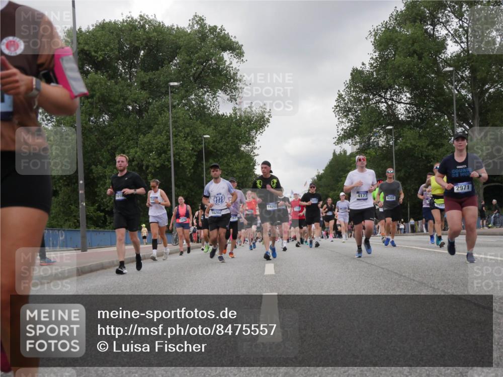 29.06.2025 - hella hamburg halbmarathon Luisa Fischer http://msf.ph/oto/8475557 29.06.2025 10:46:40 Kennedybrücke 1018, 154, 16263151, 1788, 16264, 7872, 267, 4177, 4302, 2485, 2971, 1226, 1467, 1788, 2103, 2267, 2538, 2971, 3288, 3518, 4105, 4177, 4302, 5265, 7872, 8991 meine-sportfotos.de
