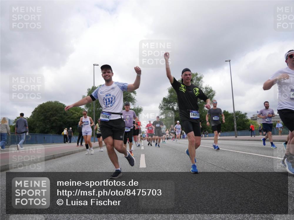 29.06.2025 - hella hamburg halbmarathon Luisa Fischer http://msf.ph/oto/8475703 29.06.2025 10:46:44 Kennedybrücke 15472, 16264, 267, 16263, 4302, 3288, 1226, 1788, 2103, 2158, 2267, 2538, 2971, 3288, 3518, 4177, 4302, 5265, 5370, 7461, 7872, 8135, 8991, 9976, 10083, 10200 meine-sportfotos.de