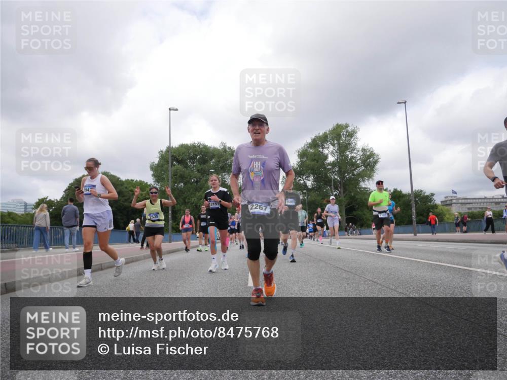 29.06.2025 - hella hamburg halbmarathon Luisa Fischer http://msf.ph/oto/8475768 29.06.2025 10:46:46 Kennedybrücke 1547, 2538, 12151, 2267, 16055, 2103, 1226, 1788, 1878, 2103, 2158, 2267, 2538, 3288, 3518, 4177, 4302, 5265, 5370, 7461, 7872, 8135, 8991, 9831, 9976, 10083, 10200 meine-sportfotos.de