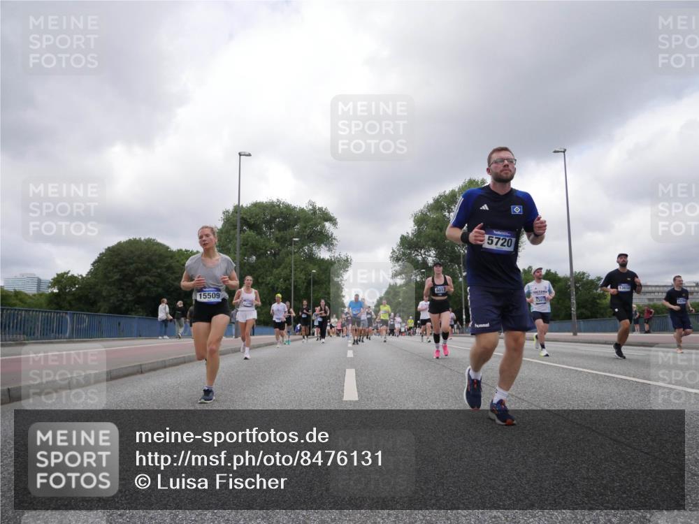 29.06.2025 - hella hamburg halbmarathon Luisa Fischer http://msf.ph/oto/8476131 29.06.2025 10:46:59 Kennedybrücke 15509, 1260, 6012, 5720, 13417, 1816, 2361, 5720, 6012, 6096, 7205, 10202 meine-sportfotos.de