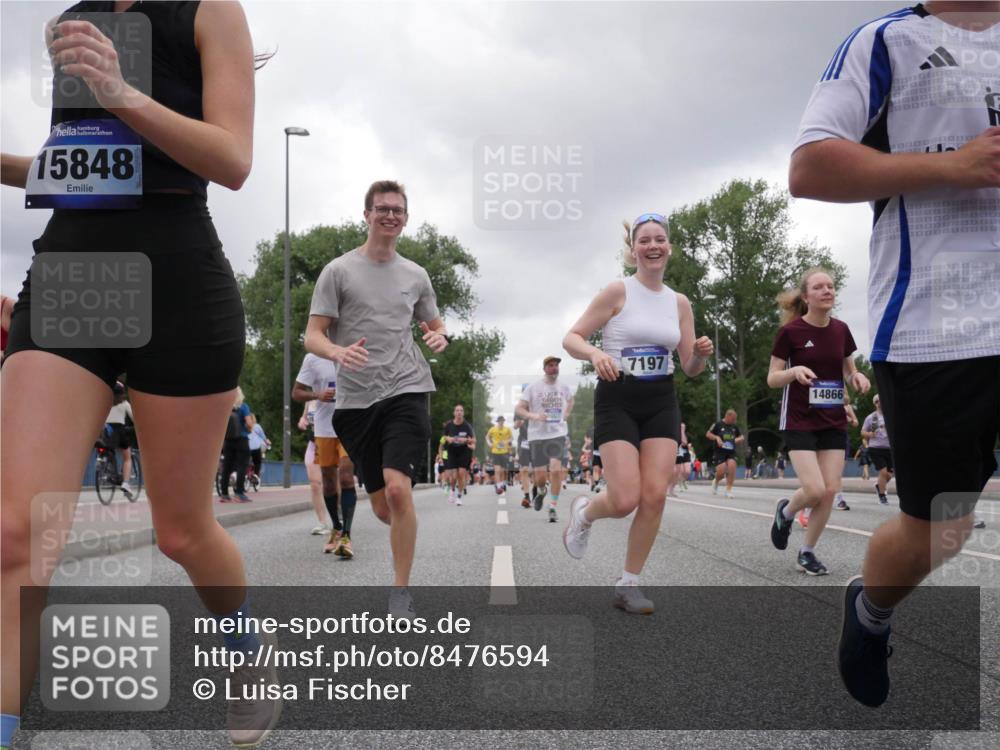29.06.2025 - hella hamburg halbmarathon Luisa Fischer http://msf.ph/oto/8476594 29.06.2025 10:47:19 Kennedybrücke 15848, 5001, 7197, 14866, 2258, 3597, 4636, 4866, 5001, 5192, 5201, 5902, 5905, 6226, 6334, 6931, 7197, 8504, 9879, 10006, 10097, 10220 meine-sportfotos.de