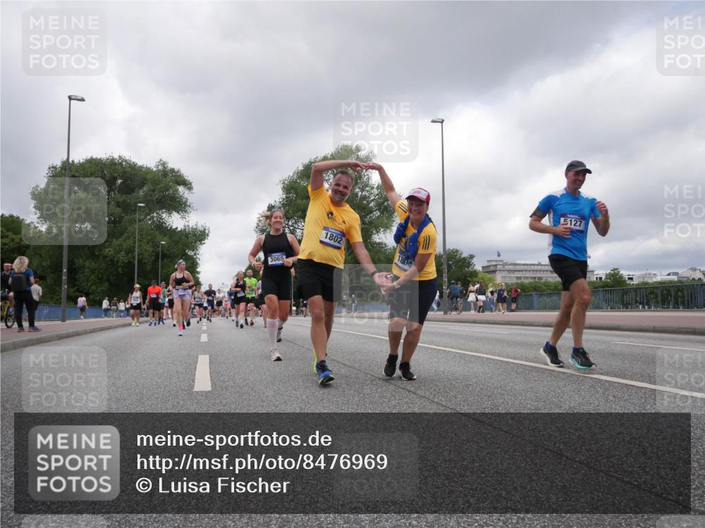 29.06.2025 - hella hamburg halbmarathon Luisa Fischer http://msf.ph/oto/8476969 29.06.2025 10:47:38 Kennedybrücke 3065, 1802, 1804, 5127, 1026, 1095, 1802, 1804, 2073, 2674, 3065, 4968, 5127, 5355, 7489, 8058, 8591, 8763, 8870, 9331, 9333, 10285, 10553, 10707 meine-sportfotos.de