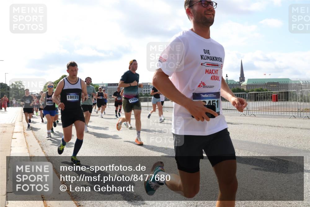 29.06.2025 - hella hamburg halbmarathon Lena Gebhardt http://msf.ph/oto/8477680 29.06.2025 09:55:57 Lombardsbrücke 18031, 08, 10895, 13301, 451, 1061, 1120, 1143, 1151, 1216, 1257, 1267, 1461, 1502, 1507, 1630, 1689, 1976, 2083, 2250, 2260, 2284, 2504, 2706, 2708, 2718, 2818, 2864, 2884, 3060, 3087, 3213, 3399, 3543, 3654, 3692, 3945, 3985, 4033, 4088, 4127, 4324, 4345, 4346, 4557, 4601, 4847, 4890, 4938, 5116, 5421, 5459, 5915, 6009, 6054, 6115, 6134, 6421, 6481, 6532, 6691, 6994, 7056, 7100, 7178, 7224, 7269, 7332, 8335, 8989, 10596 meine-sportfotos.de