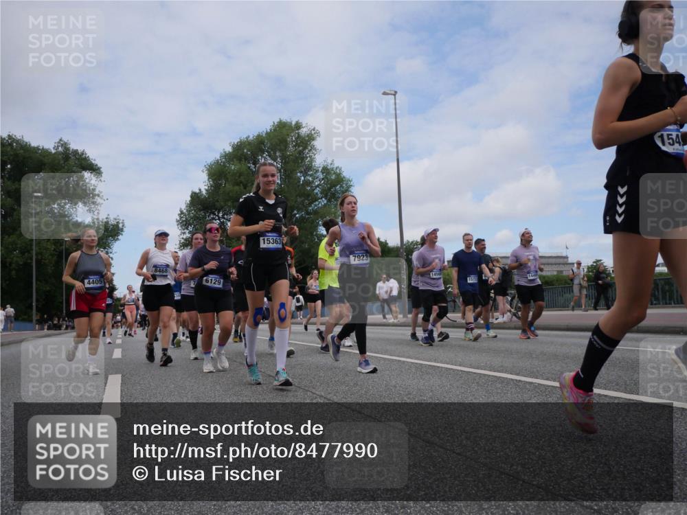 29.06.2025 - hella hamburg halbmarathon Luisa Fischer http://msf.ph/oto/8477990 29.06.2025 11:20:14 Kennedybrücke 4405, 8468, 6129, 15363, 7923, 14569, 144, 154, 2393, 4405, 5389, 5468, 5478, 5710, 5711, 6129, 6385, 6668, 7318, 7319, 7725, 7923, 8061, 8468, 8711, 8775, 9284, 10046, 10201, 10601 meine-sportfotos.de
