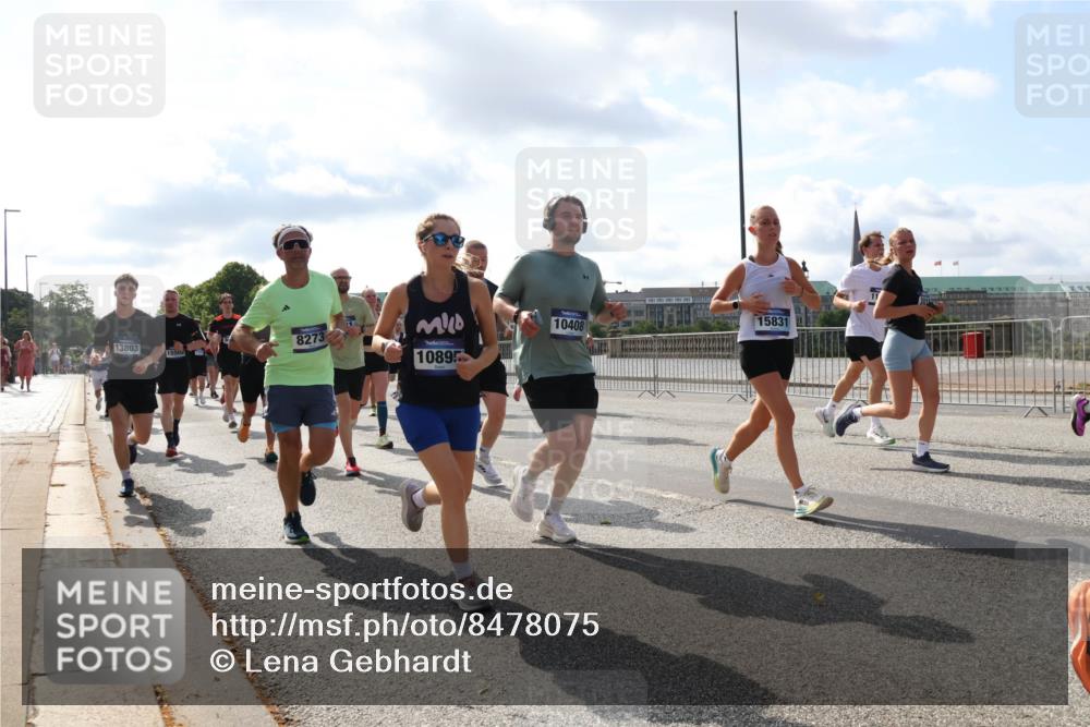 29.06.2025 - hella hamburg halbmarathon Lena Gebhardt http://msf.ph/oto/8478075 29.06.2025 09:55:59 Lombardsbrücke 13803, 8273, 10895, 10408, 15831, 1061, 1120, 1143, 1151, 1216, 1257, 1267, 1461, 1502, 1507, 1630, 1689, 2083, 2250, 2260, 2284, 2504, 2706, 2708, 2718, 2818, 2864, 2884, 3060, 3087, 3213, 3399, 3543, 3654, 3692, 3945, 3985, 4033, 4088, 4127, 4324, 4345, 4346, 4557, 4601, 4847, 4890, 4938, 5116, 5421, 5459, 5915, 6009, 6054, 6115, 6134, 6421, 6481, 6532, 6691, 6994, 7056, 7100, 7178, 7224, 7269, 7332, 8335, 8989, 10596 meine-sportfotos.de