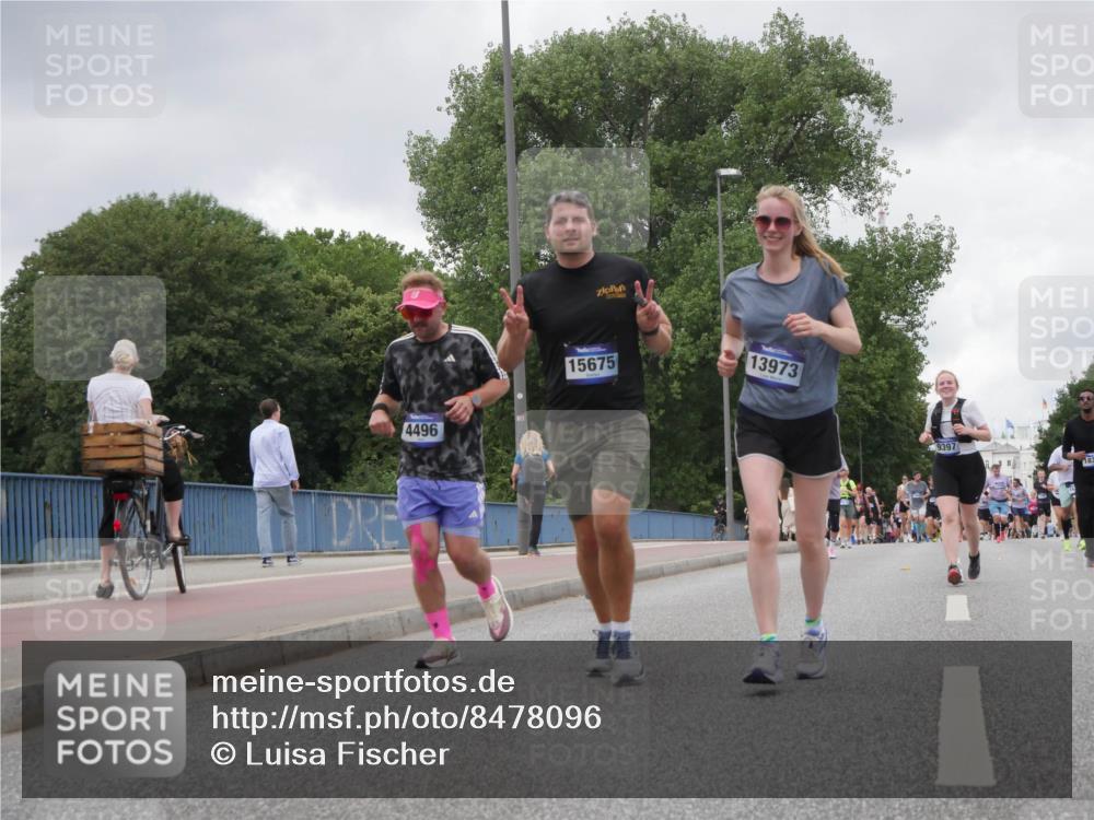 29.06.2025 - hella hamburg halbmarathon Luisa Fischer http://msf.ph/oto/8478096 29.06.2025 10:48:20 Kennedybrücke 4496, 15675, 13973, 9397, 183, 1024, 1685, 3238, 6002, 7216, 8605, 8745, 9084, 9085 meine-sportfotos.de
