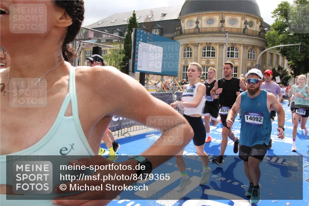 29.06.2025 - hella hamburg halbmarathon Michael Strokosch http://msf.ph/oto/8479365 29.06.2025 10:40:50 Ziel 1631, 1882, 2750, 4634, 4889, 5014, 5026, 5745, 6429, 7080, 7109, 7378, 7622, 8074, 8629, 9294, 9979, 10369, 10900, 11959, 14092, 15351, 16201, 16249, 17486 meine-sportfotos.de