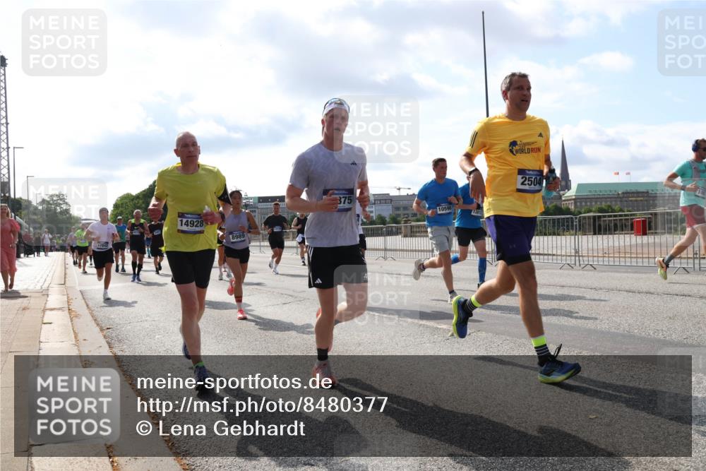 29.06.2025 - hella hamburg halbmarathon Lena Gebhardt http://msf.ph/oto/8480377 29.06.2025 09:56:10 Lombardsbrücke 17842, 14928, 8989, 375, 10596, 13812, 2504, 106, 1061, 1143, 1216, 1257, 1267, 1452, 1461, 1499, 1502, 1507, 1592, 1630, 1689, 2083, 2250, 2260, 2504, 2818, 2864, 2884, 2953, 3060, 3256, 3543, 3654, 3692, 3945, 4033, 4077, 4127, 4324, 4345, 4346, 4557, 4601, 5116, 5482, 5600, 5607, 5978, 6115, 6134, 6168, 6481, 6511, 6512, 6994, 7056, 7100, 7178, 7224, 7269, 7332, 7583, 7943, 8335, 8514, 8968, 8989, 8996, 9246, 9537, 10596 meine-sportfotos.de