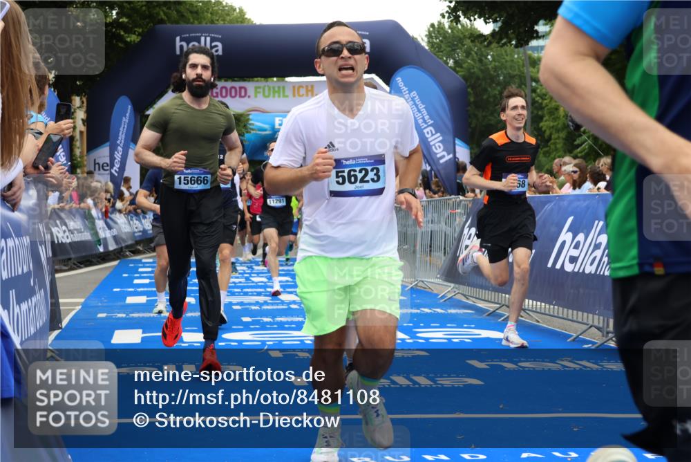 29.06.2025 - hella hamburg halbmarathon Strokosch-Dieckow http://msf.ph/oto/8481108 29.06.2025 10:45:35 Ziel 2138, 2415, 5623, 6071, 6711, 6831, 8374, 8668, 11291, 11495, 12154, 14062, 14764, 15666, 16725, 17332, 17674, 18862, 18878 meine-sportfotos.de