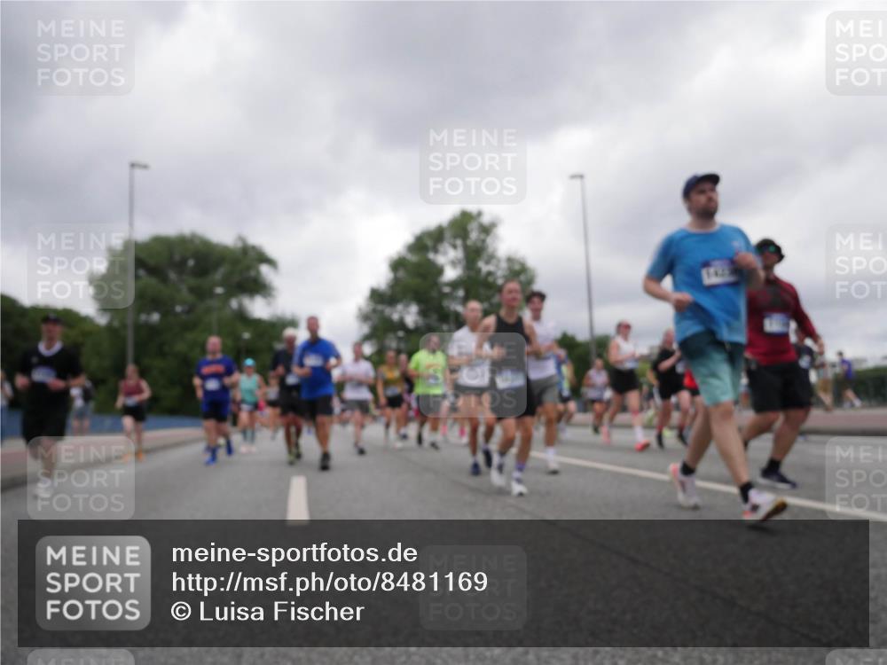 29.06.2025 - hella hamburg halbmarathon Luisa Fischer http://msf.ph/oto/8481169 29.06.2025 10:50:05 Kennedybrücke 1004, 1100, 1104, 2662, 2665, 2697, 3896, 4104, 4448, 4483, 5635, 5854, 5892, 6392, 6623, 7073, 7268, 7374, 8010, 8047, 8706, 9337, 9426, 9774, 9949 meine-sportfotos.de