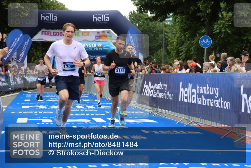 29.06.2025 - hella hamburg halbmarathon Strokosch-Dieckow http://msf.ph/oto/8481484 29.06.2025 10:45:59 Ziel 2189, 4277, 5648, 6460, 6532, 8269, 8577, 8871, 9585, 10792, 11821, 11936, 12084, 12269, 13630, 14462, 14804, 14911, 15149, 17008, 18081, 18185, 18702, 19116 meine-sportfotos.de
