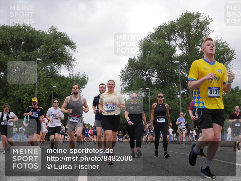 29.06.2025 - hella hamburg halbmarathon Luisa Fischer http://msf.ph/oto/8482000 29.06.2025 10:50:30 Kennedybrücke 12333, 595, 7767, 13806, 3277, 8131, 10511, 11378, 14517, 1555, 2162, 2537, 2556, 3277, 3339, 3823, 4325, 5895, 6995, 7827, 7960, 8131, 8541, 9092, 9557, 10511 meine-sportfotos.de