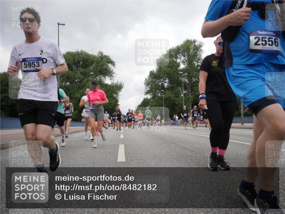 29.06.2025 - hella hamburg halbmarathon Luisa Fischer http://msf.ph/oto/8482182 29.06.2025 10:50:34 Kennedybrücke 5953, 13172, 13969, 58, 2556, 1555, 1593, 2556, 2981, 3277, 3823, 4325, 5895, 7827, 9092, 10511 meine-sportfotos.de