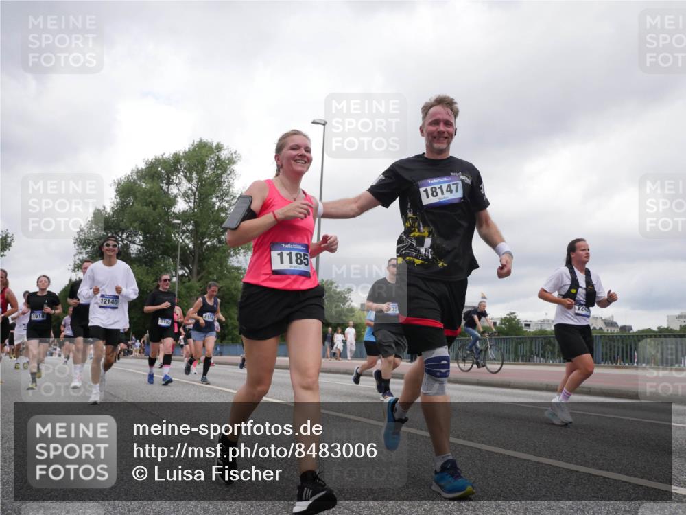 29.06.2025 - hella hamburg halbmarathon Luisa Fischer http://msf.ph/oto/8483006 29.06.2025 10:50:59 Kennedybrücke 1618, 12140, 8158, 1185, 35, 18147, 1245, 1073, 1430, 1523, 1618, 2320, 2491, 3679, 4239, 5796, 7240, 8105, 8158, 8270, 10658 meine-sportfotos.de