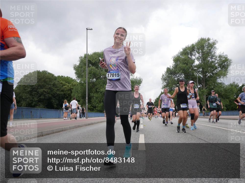 29.06.2025 - hella hamburg halbmarathon Luisa Fischer http://msf.ph/oto/8483148 29.06.2025 10:51:03 Kennedybrücke 17015, 5111, 17339, 5114, 1749, 1073, 1430, 1523, 2163, 2320, 2407, 2491, 3679, 4239, 5796, 6255, 6256, 8105, 8158, 8270, 9356, 10658, 10777 meine-sportfotos.de