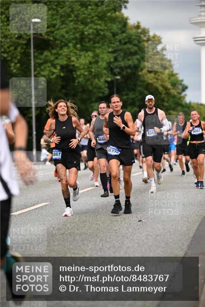 29.06.2025 - hella hamburg halbmarathon Dr. Thomas Lammeyer http://msf.ph/oto/8483767 29.06.2025 10:20:46 Kennedybrücke 1117, 1240, 1602, 1825, 2347, 2912, 3023, 3030, 3088, 3134, 3156, 3450, 3484, 3687, 5036, 5037, 6024, 6742, 7257, 7358, 7360, 7376, 7792, 7924, 7928, 8263, 8317, 8619, 8707, 8847, 8857, 9091, 9208, 9332, 9492, 9664, 9675, 9676, 9891, 10076, 10165, 10314, 10317, 10320, 10391, 10575, 10926, 11236, 11335, 11410, 11428 meine-sportfotos.de
