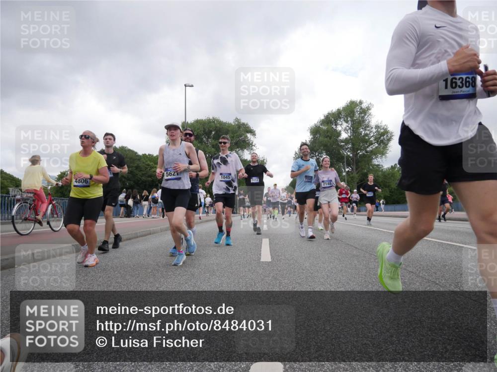 29.06.2025 - hella hamburg halbmarathon Luisa Fischer http://msf.ph/oto/8484031 29.06.2025 10:51:27 Kennedybrücke 4806, 562, 1045, 7412, 2148, 16368, 1045, 1645, 2148, 2994, 3468, 3504, 3933, 4037, 4588, 5886, 7412, 7970, 8310, 8948, 9696 meine-sportfotos.de