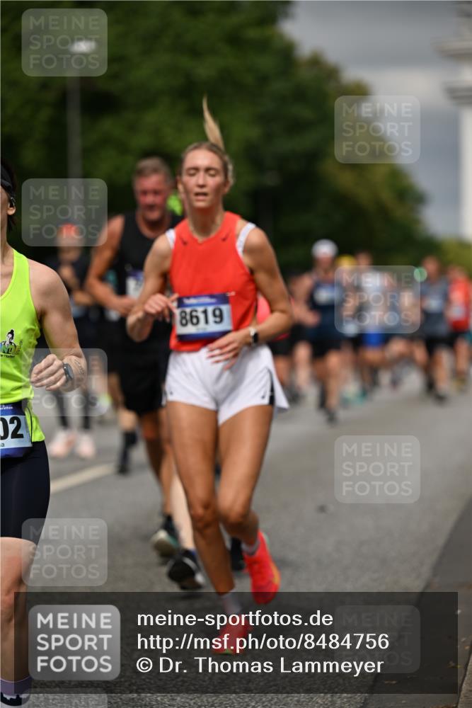 29.06.2025 - hella hamburg halbmarathon Dr. Thomas Lammeyer http://msf.ph/oto/8484756 29.06.2025 10:20:53 Kennedybrücke 1117, 1240, 1602, 1825, 2347, 3023, 3088, 3450, 3622, 3687, 5036, 5037, 6488, 6941, 6948, 7257, 7345, 7358, 7360, 7376, 7924, 7928, 8317, 8513, 8619, 8857, 9091, 9208, 9332, 9492, 9664, 9675, 9676, 9891, 10076, 10165, 10314, 10317, 10320, 10391, 10926, 11335, 11410 meine-sportfotos.de