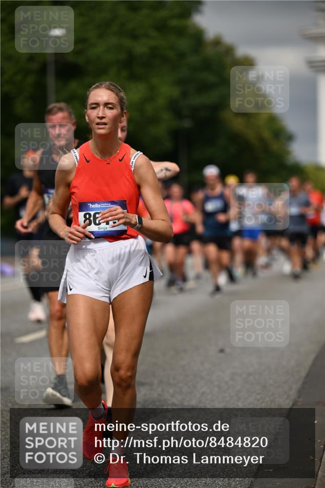 29.06.2025 - hella hamburg halbmarathon Dr. Thomas Lammeyer http://msf.ph/oto/8484820 29.06.2025 10:20:53 Kennedybrücke 1117, 1240, 1602, 1825, 2347, 3023, 3088, 3450, 3622, 3687, 5036, 5037, 6488, 6941, 6948, 7257, 7345, 7358, 7360, 7376, 7924, 7928, 8317, 8513, 8619, 8857, 9091, 9208, 9332, 9492, 9664, 9675, 9676, 9891, 10076, 10165, 10314, 10317, 10320, 10391, 10926, 11335, 11410 meine-sportfotos.de