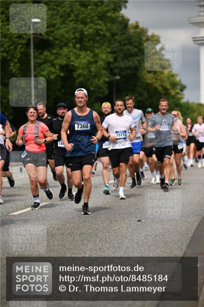 29.06.2025 - hella hamburg halbmarathon Dr. Thomas Lammeyer http://msf.ph/oto/8485184 29.06.2025 10:20:56 Kennedybrücke 1117, 1240, 1602, 1825, 2347, 3023, 3088, 3450, 3622, 5037, 6328, 6488, 6941, 6948, 7257, 7345, 7358, 7360, 7376, 7924, 7928, 8317, 8513, 8619, 8983, 9091, 9208, 9492, 9664, 9675, 9676, 10165, 10314, 10317, 10320, 10377, 10391, 10926, 11335, 11410 meine-sportfotos.de