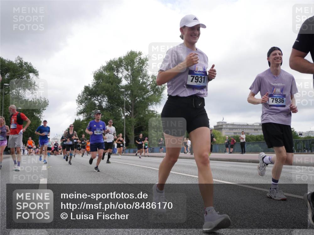 29.06.2025 - hella hamburg halbmarathon Luisa Fischer http://msf.ph/oto/8486170 29.06.2025 10:52:33 Kennedybrücke 864, 11365, 2527, 9245, 7931, 7936, 1584, 2527, 2668, 3232, 3661, 4403, 5781, 6191, 6497, 7203, 7650, 7931, 7936, 7947, 8549, 8759, 8760, 9245, 10333, 10479 meine-sportfotos.de