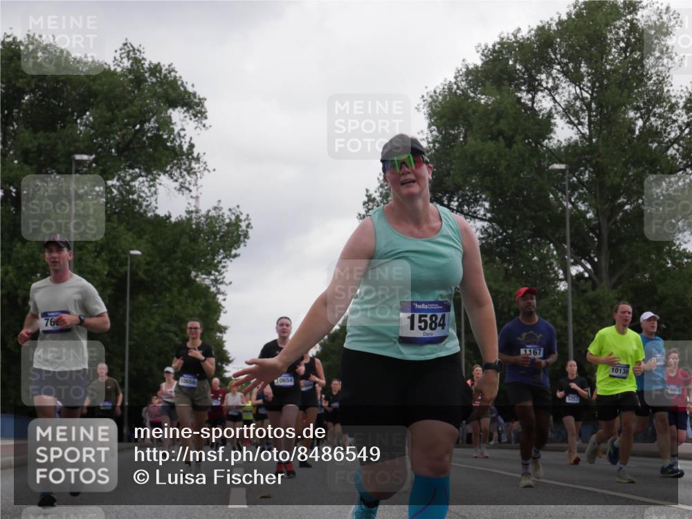 29.06.2025 - hella hamburg halbmarathon Luisa Fischer http://msf.ph/oto/8486549 29.06.2025 10:52:43 Kennedybrücke 76, 10656, 10654, 1584, 167, 3253, 10130, 801, 5063, 1167, 1584, 3253, 4769, 5118, 7203, 7650, 7947, 7948, 8065, 10130, 10654 meine-sportfotos.de