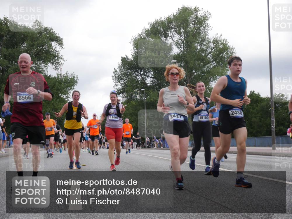 29.06.2025 - hella hamburg halbmarathon Luisa Fischer http://msf.ph/oto/8487040 29.06.2025 10:52:55 Kennedybrücke 96, 6566, 865, 11601, 12832, 12882, 2437, 15100, 2438, 1805, 2437, 2438, 2716, 2997, 5479, 5480, 7679, 10782 meine-sportfotos.de