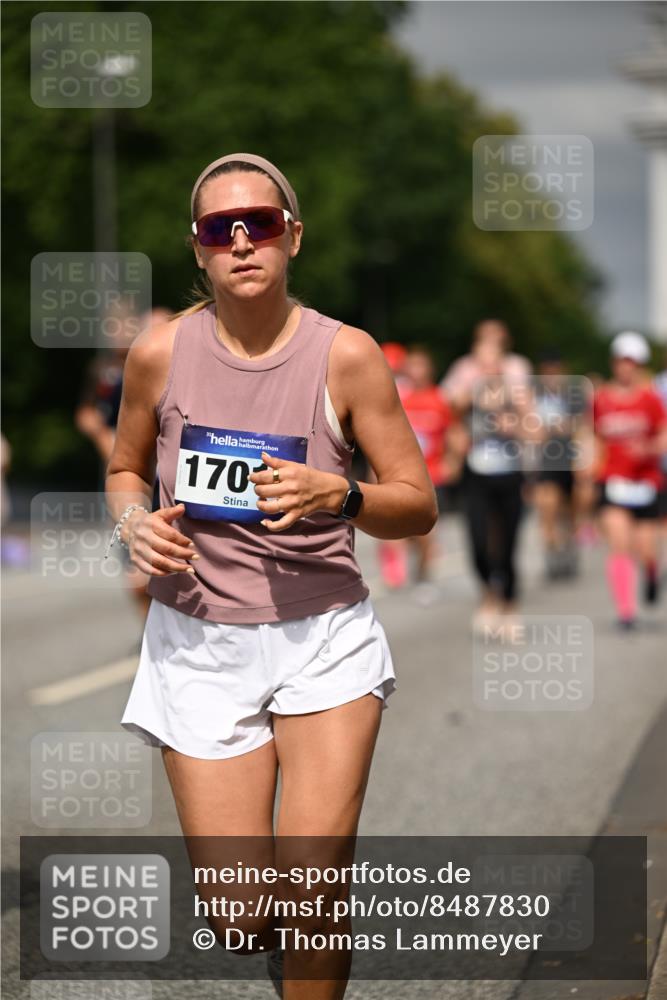 29.06.2025 - hella hamburg halbmarathon Dr. Thomas Lammeyer http://msf.ph/oto/8487830 29.06.2025 10:21:15 Kennedybrücke 1083, 1137, 1403, 2225, 2860, 2908, 3210, 3450, 3466, 3622, 5037, 5390, 5995, 6126, 6128, 6328, 6488, 6520, 6522, 6786, 6941, 6948, 7114, 7115, 7291, 7345, 8253, 8309, 8513, 8558, 8895, 8983, 9259, 9647, 10377, 10592, 10735 meine-sportfotos.de